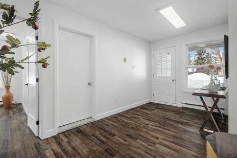 Can You Use a Floor Scrubber on Laminate Floors?