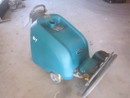 Tennant B7 27" Battery Powered Floor Buffer