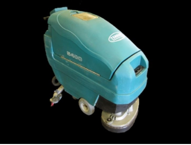 What is the Difference Between Floor Scrubbing and Buffing?
