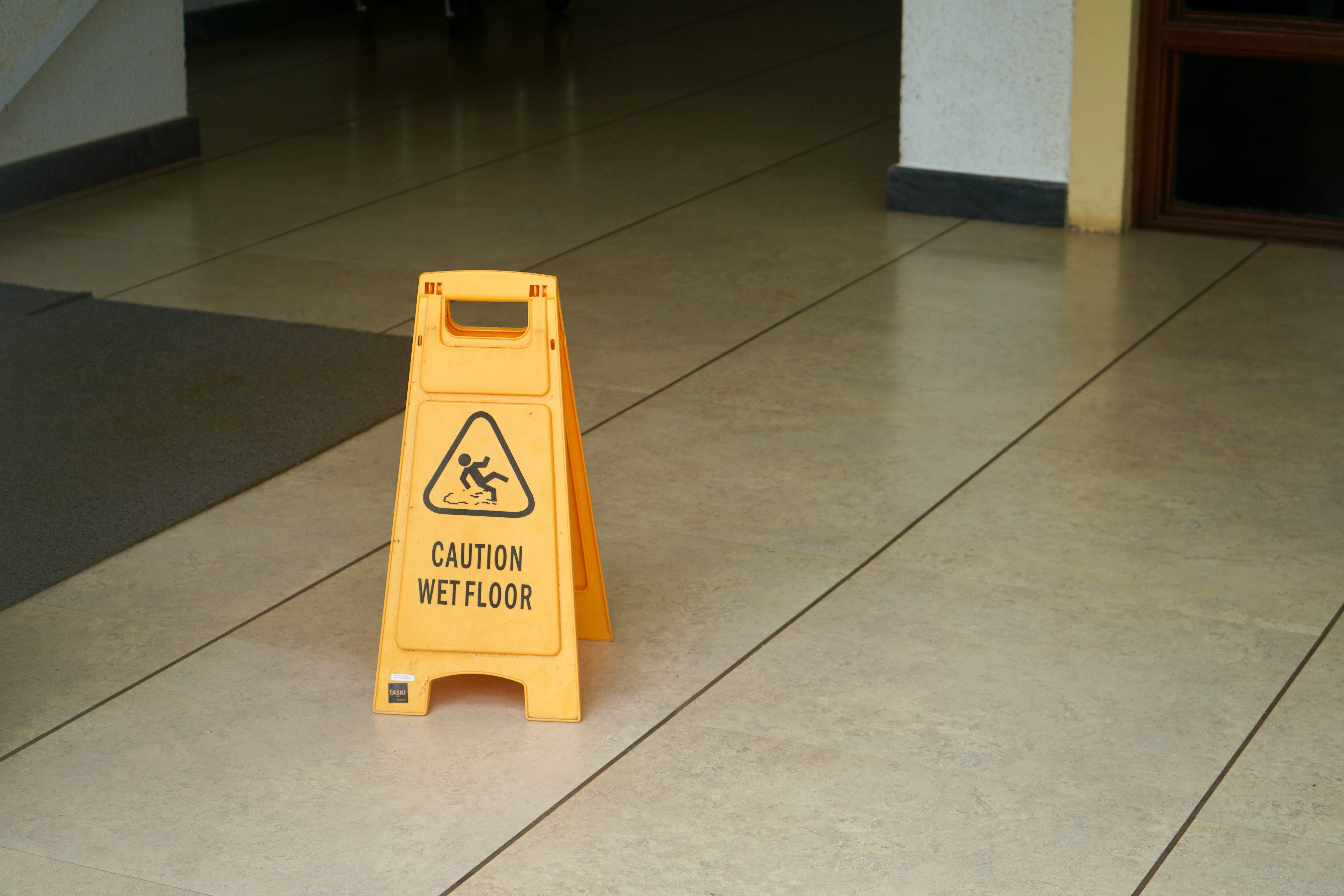 Commercial Floor Cleaning Machines: Best Practice for Efficient Cleaning