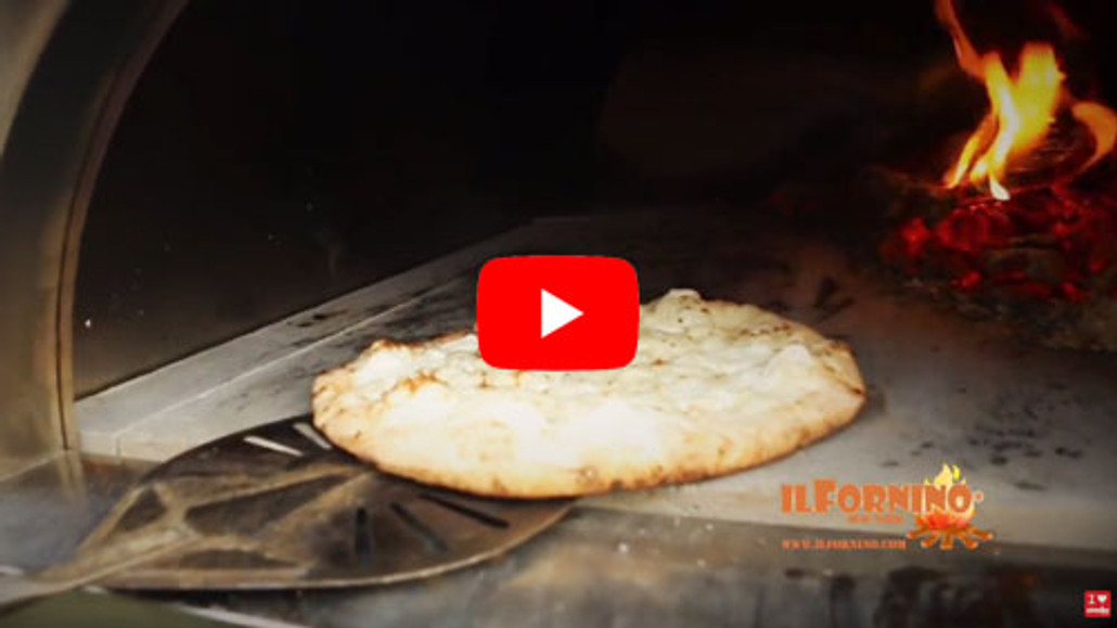 Cook White Pizza Recipe in Pizza Oven Wood Fired