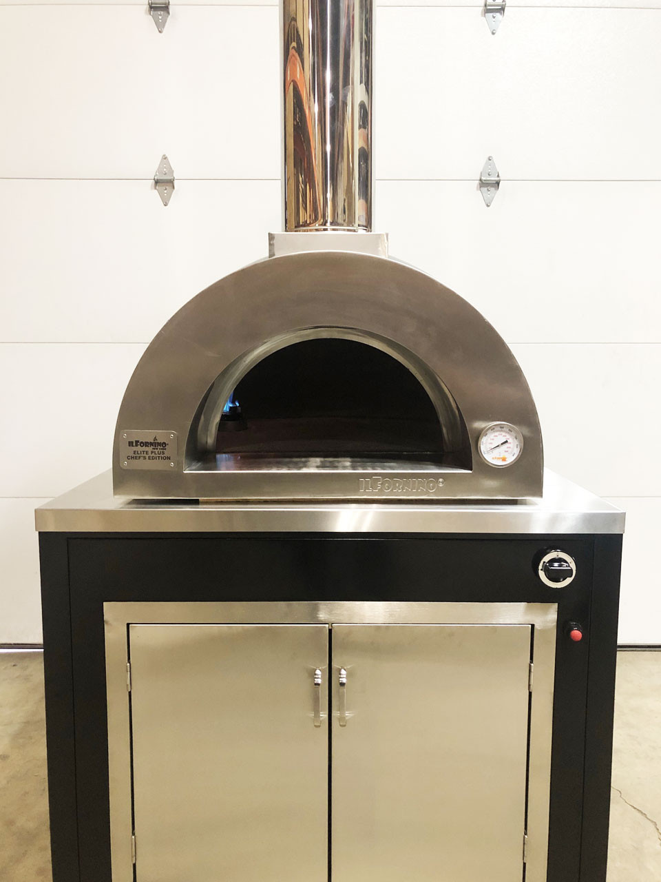 Elite Chef S Edition Gas Outdoor Pizza Oven With Cabinet