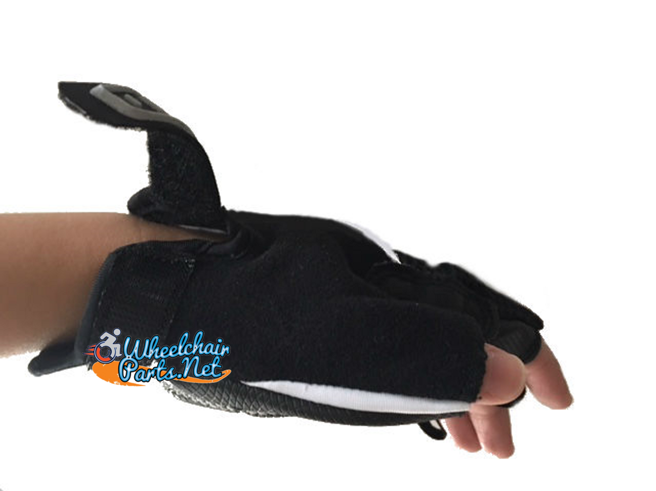 OPEN FINGERED GLOVES WITH GEL PADS (SUPREME). SOLD AS PAIR