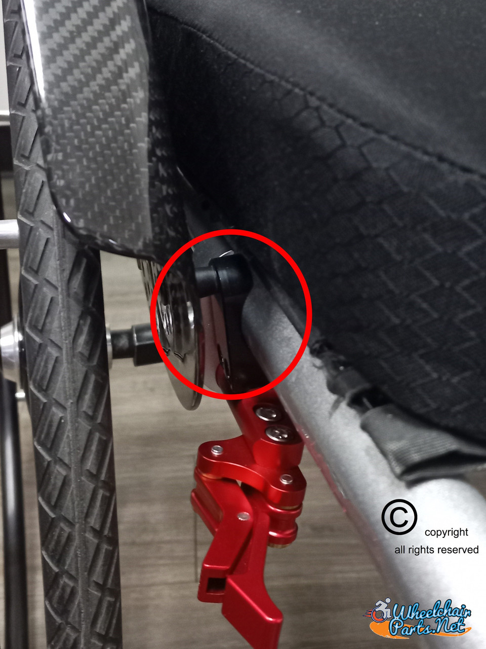 1" Universal Clamp (25.4mm) to Install side guards, seat belts and other accessories