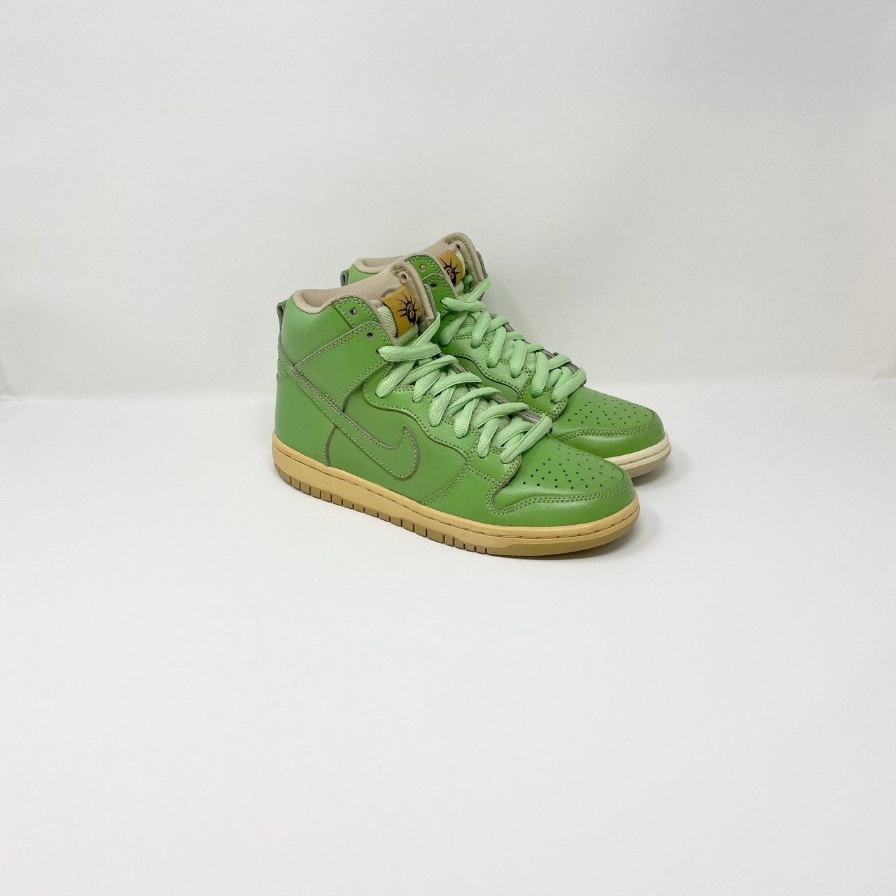 Nike Dunk Hi Prem SB Statue of Liberty - Truest