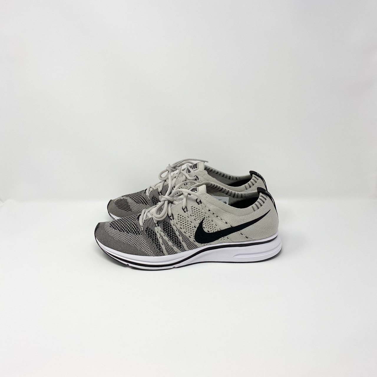 Nike Flyknit Trainer Pale Grey