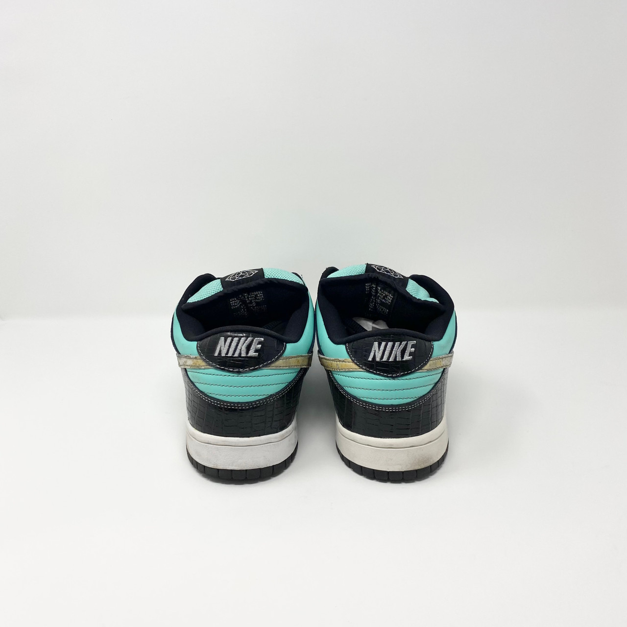 nike dunk low sb tiffany