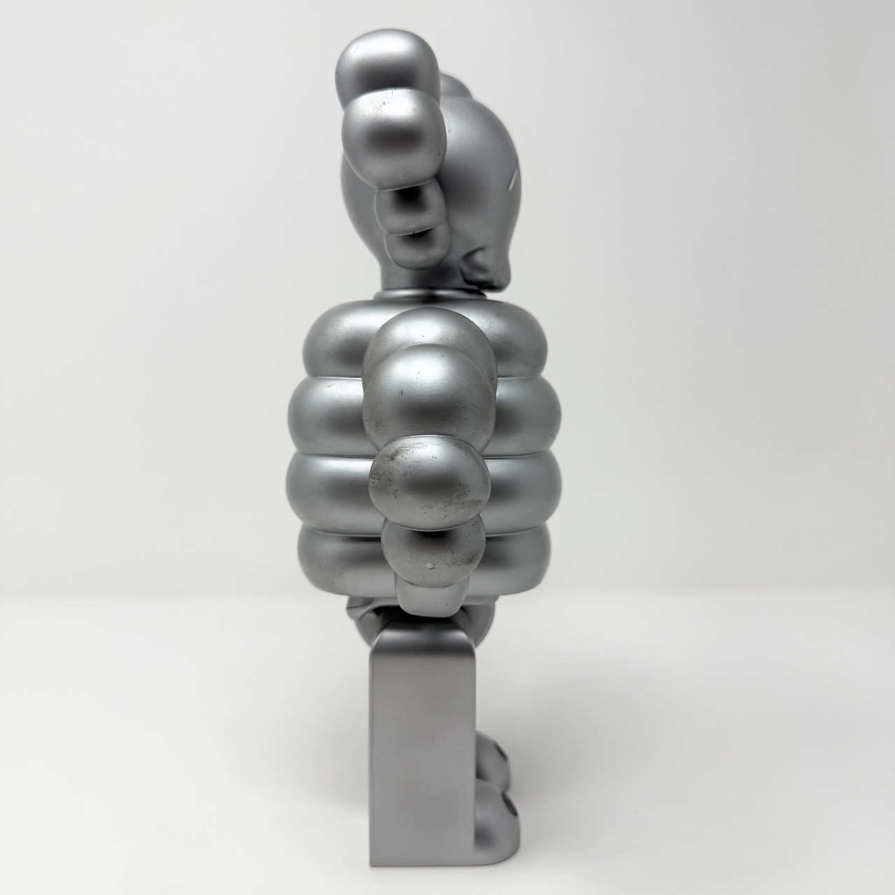 KAWS Chum Kubrick 400% Bearbrick MEDICOM MEDICOM TOY×MAD HECTIC