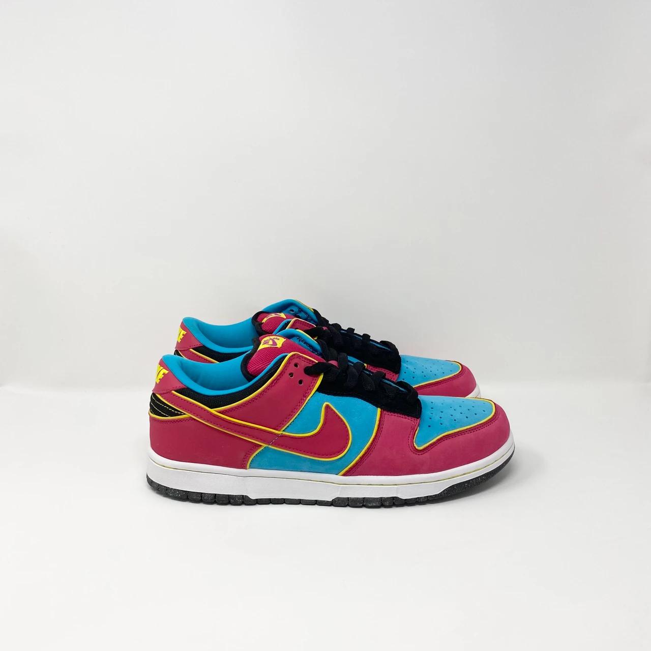 Nike Dunk Low Prem SB Ms Pacman - Truest
