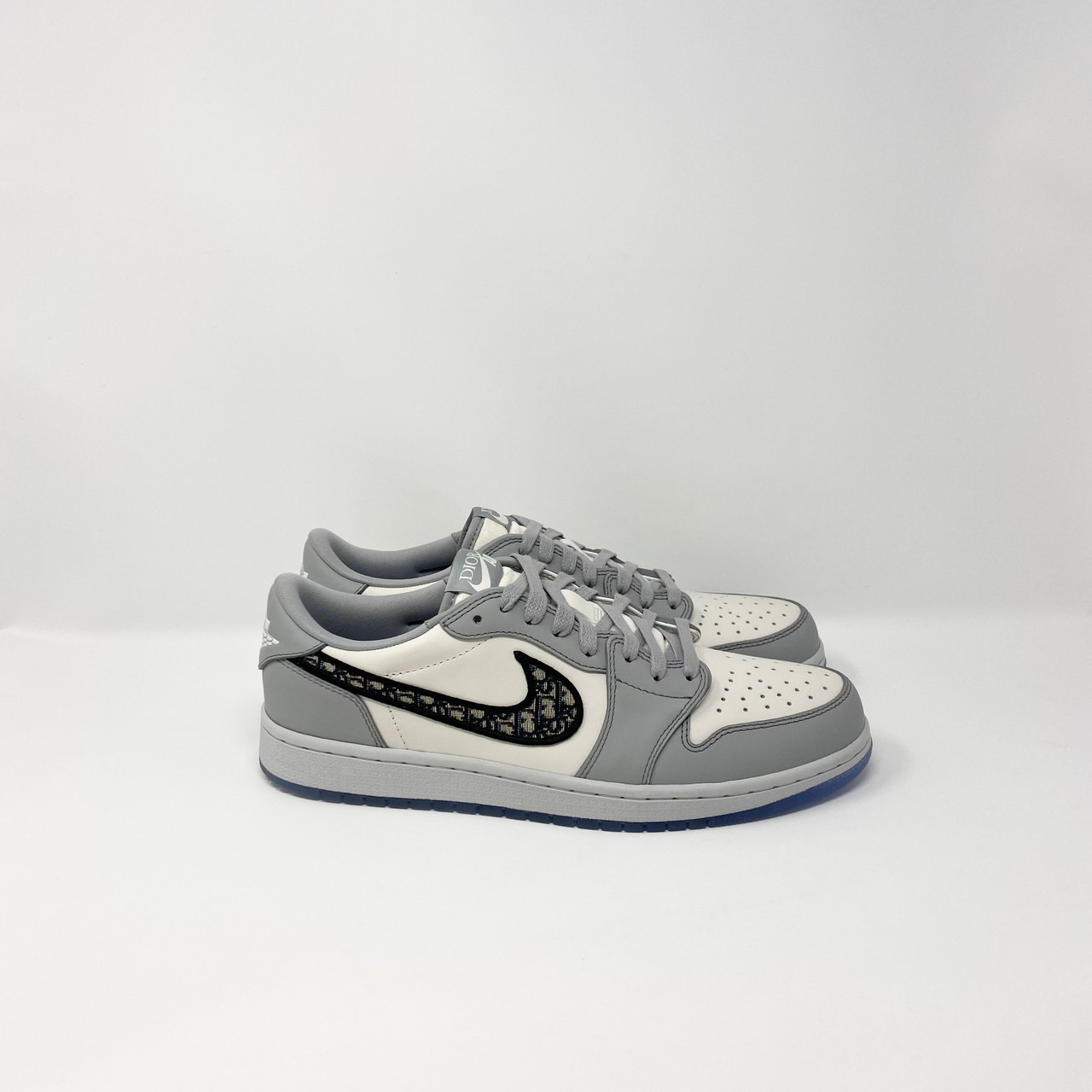 Air Jordan Low Dior Truest - Main Image