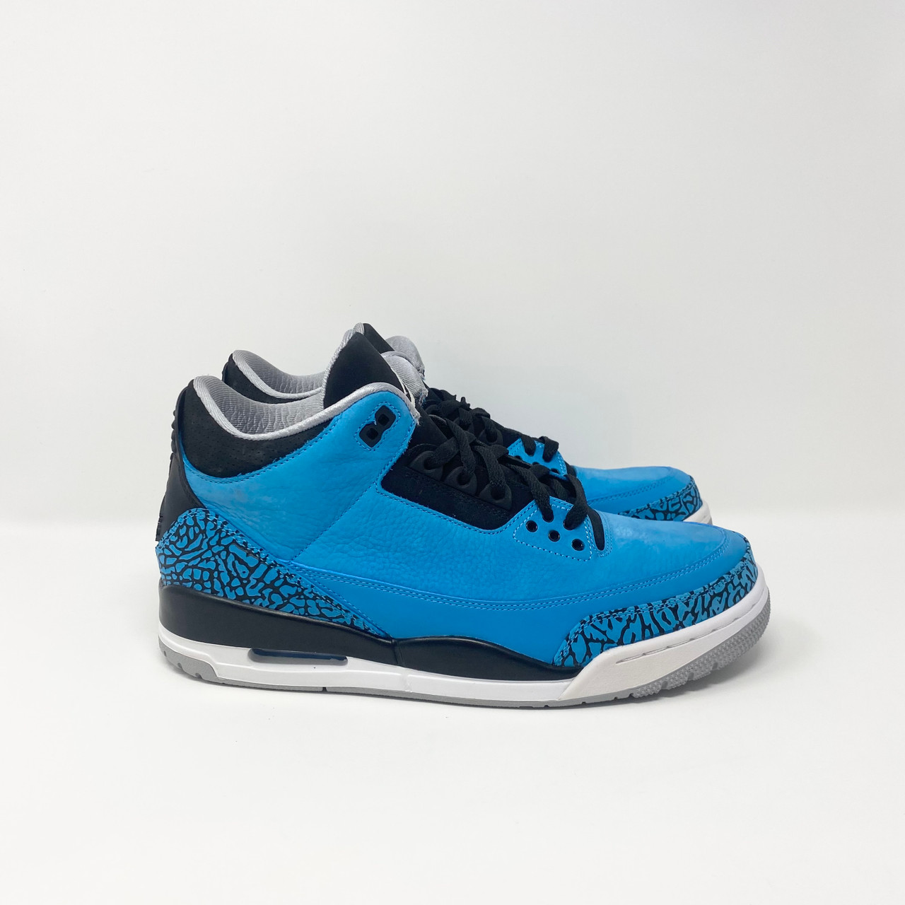 retro 3 blue and black
