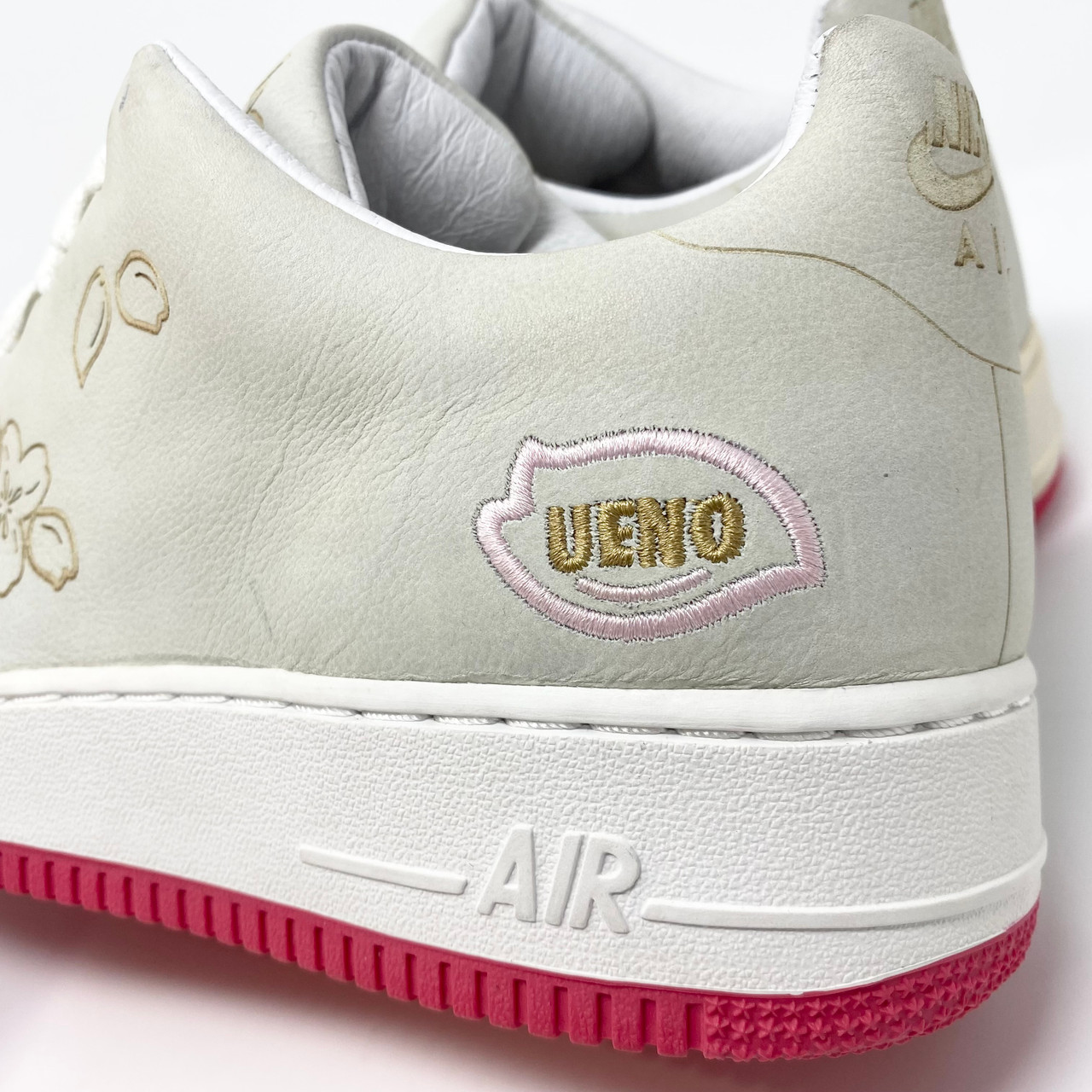 nike air force 1 ueno sakura