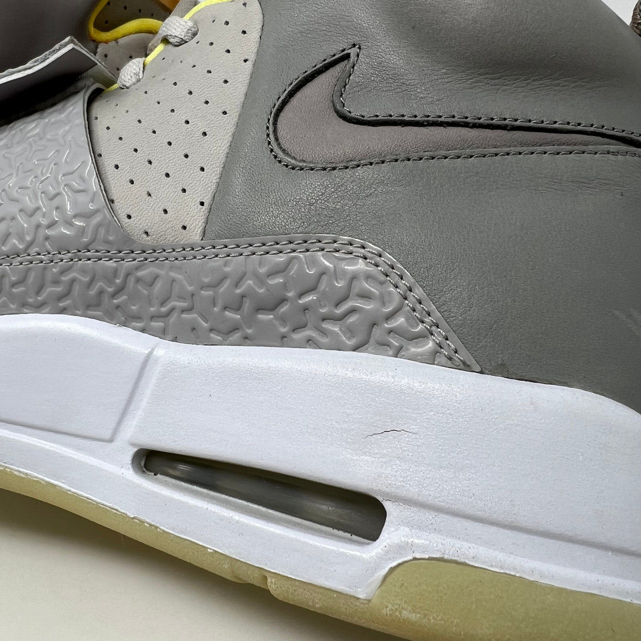 adidas gazelle silver green womens Air Yeezy 1 “Zen Grey” (Promo Sample)