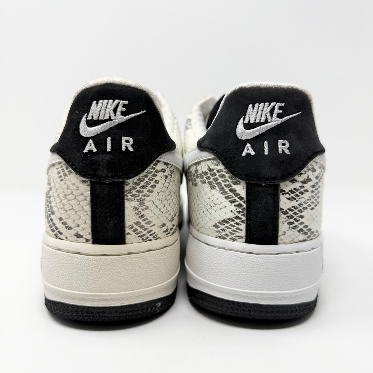 nike cocoa snake