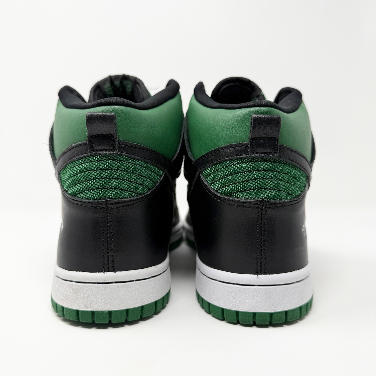 Nike Dunk Hi Prem 'Deftones' - Truest Nike Dunk Hi Prem 'Deftones' - Truest