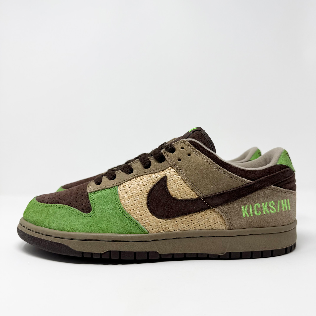 Nike Dunk Low Aloha Kicks/HI Hyperstrike - Truest
