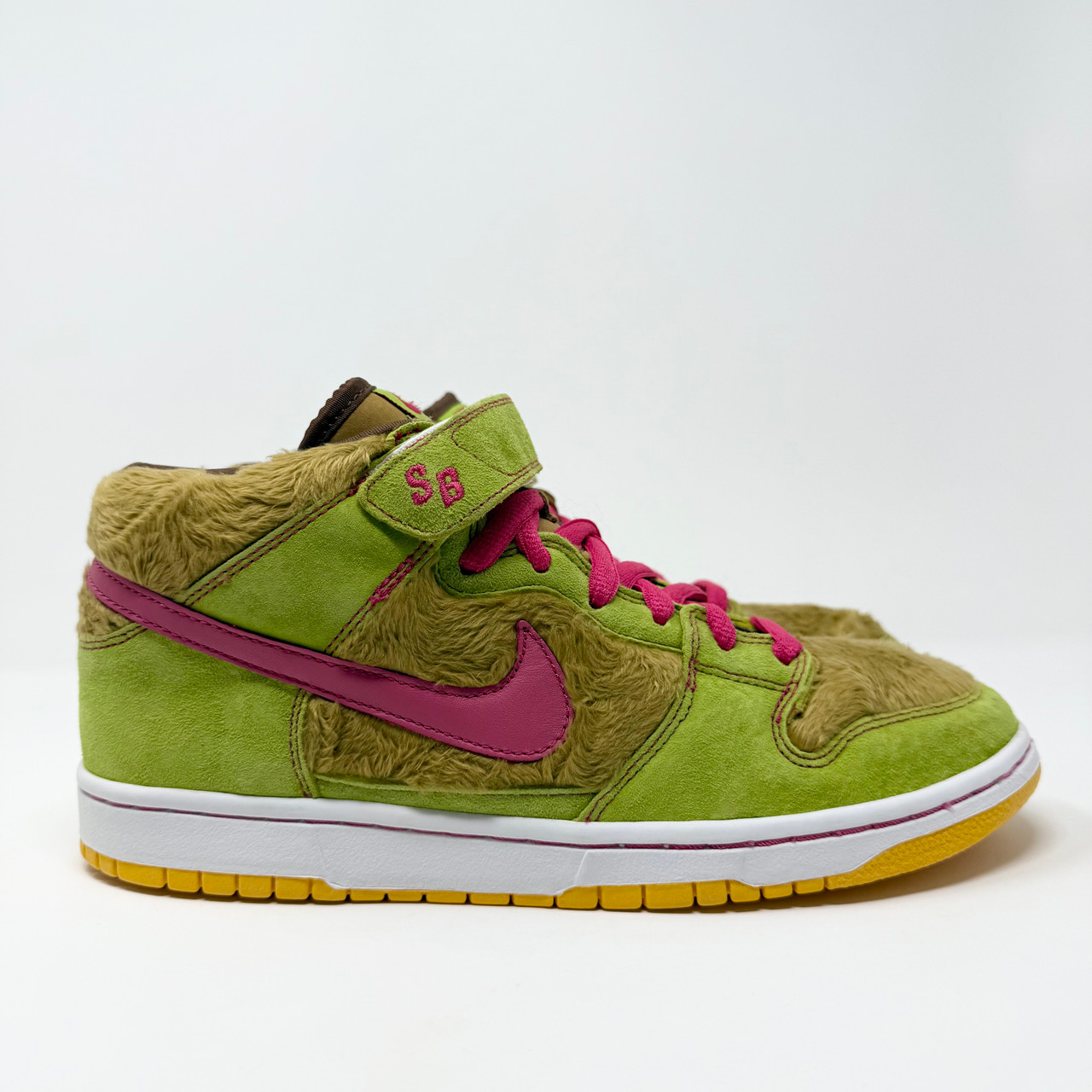 Nike Dunk Mid SB Three Bears 'Mama Bear' - Truest Nike Dunk Mid SB Three Bears 'Mama Bear' - Truest
