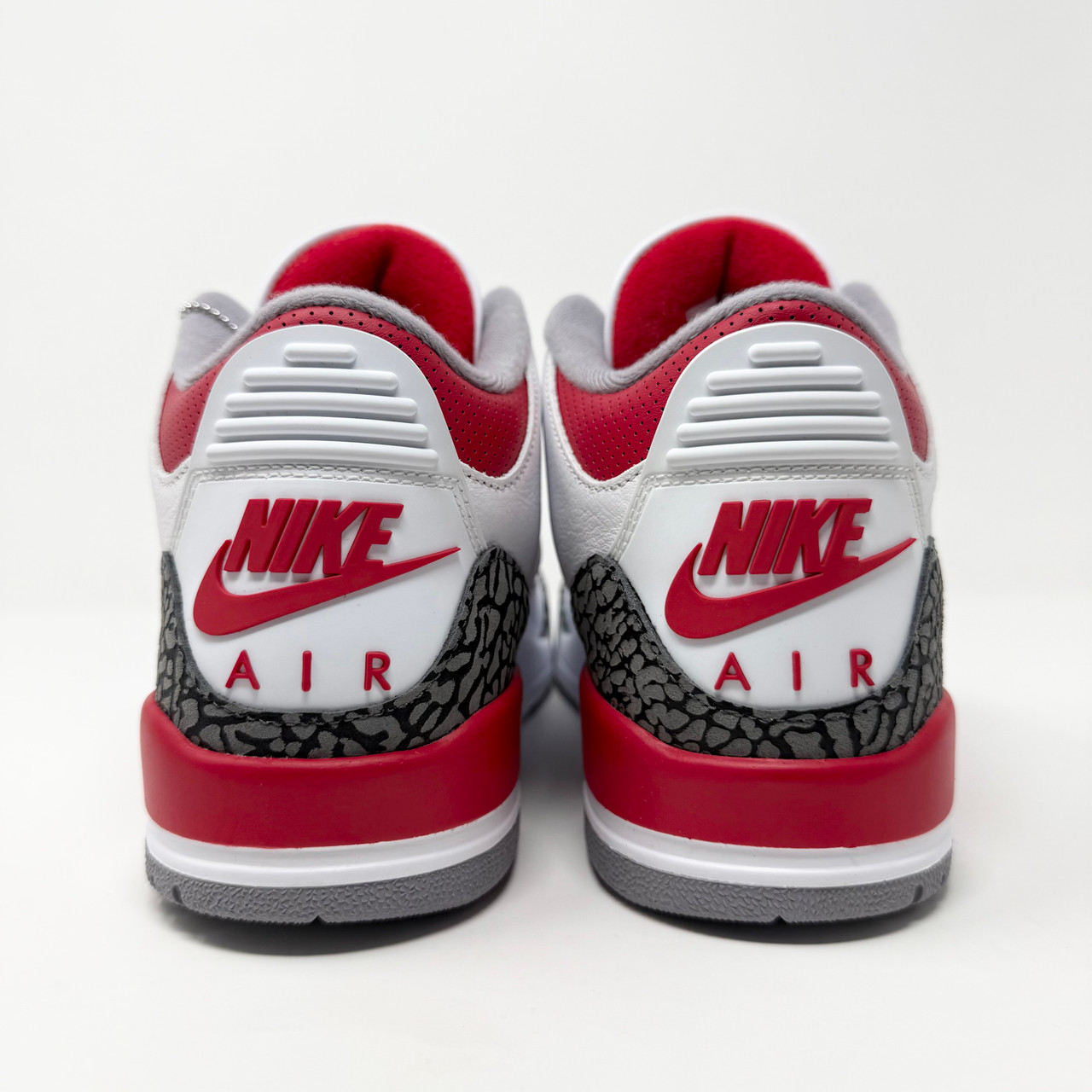 Air Jordan 3 Retro Fire Red 2022 Men’s 6.5 / Women’s 8 Jordan 3 Retro SE  main image 3