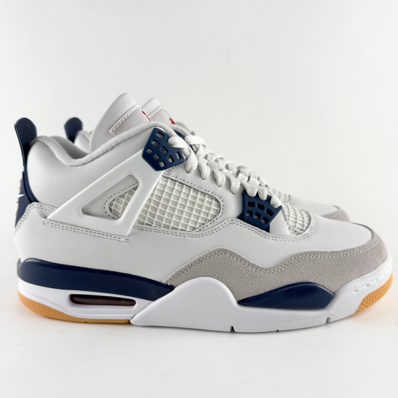 Air Jordan 4 Retro SB 'Navy' - Truest