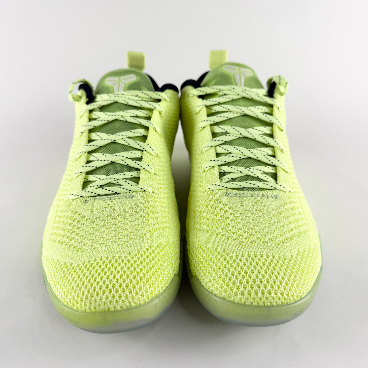 Nike Kobe 11 Low 4KB 'Ghost of Christmas Past' - Truest