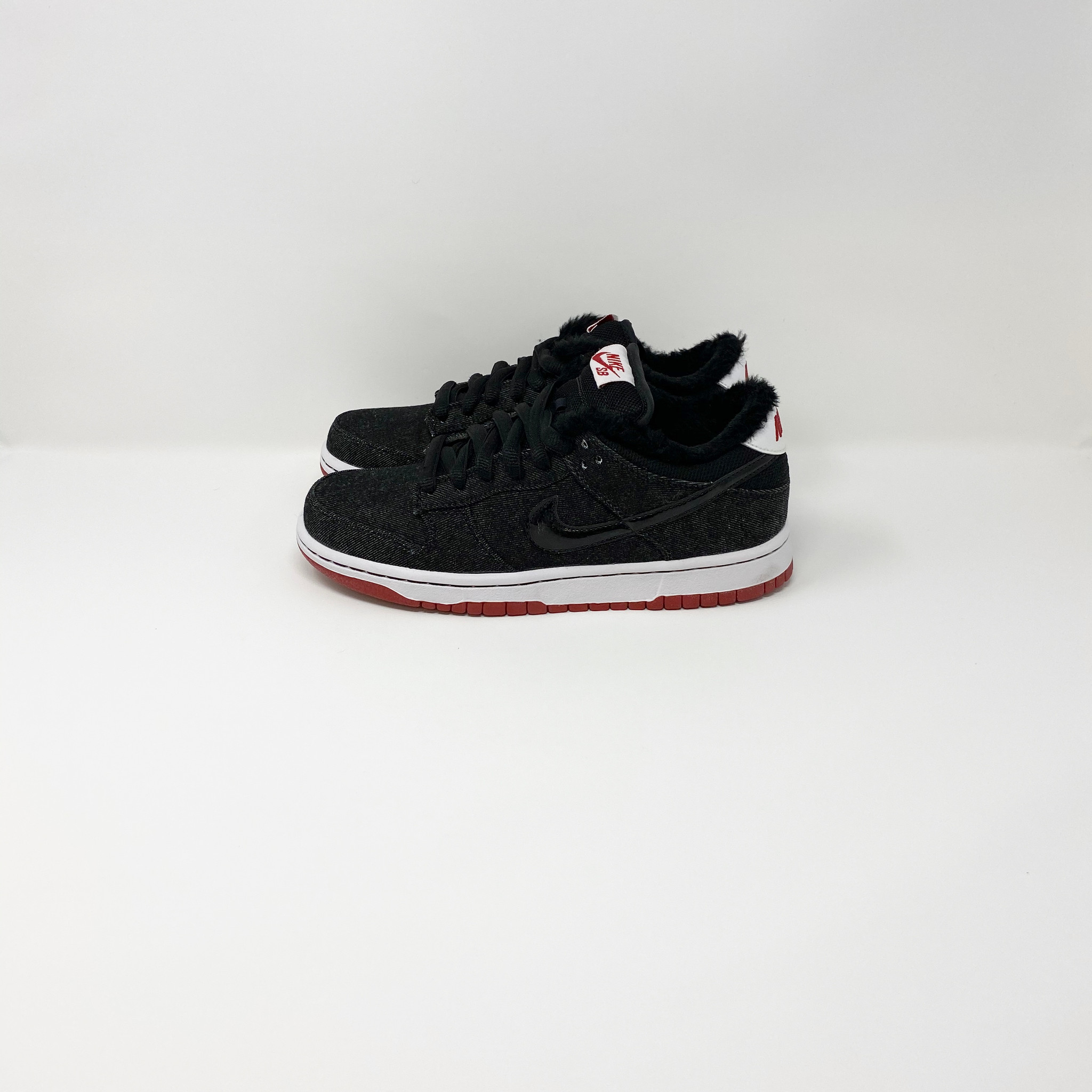 Nike Dunk Low Prem SB Larry Perkins