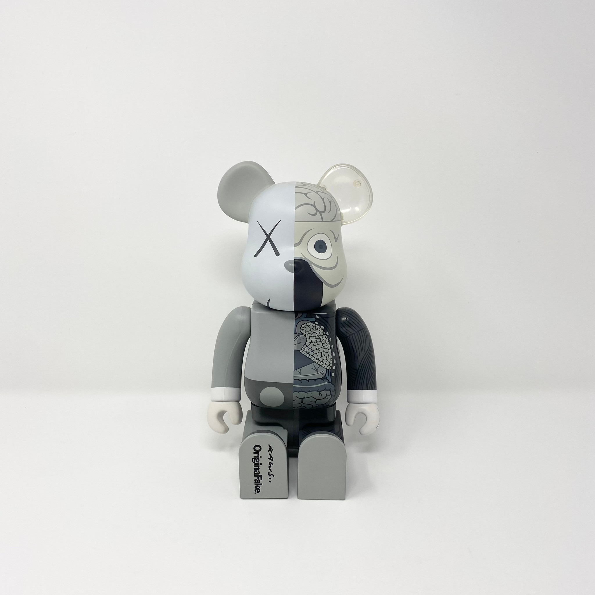 Bearbrick Kaws OriginalFake Dissected Set (400%)