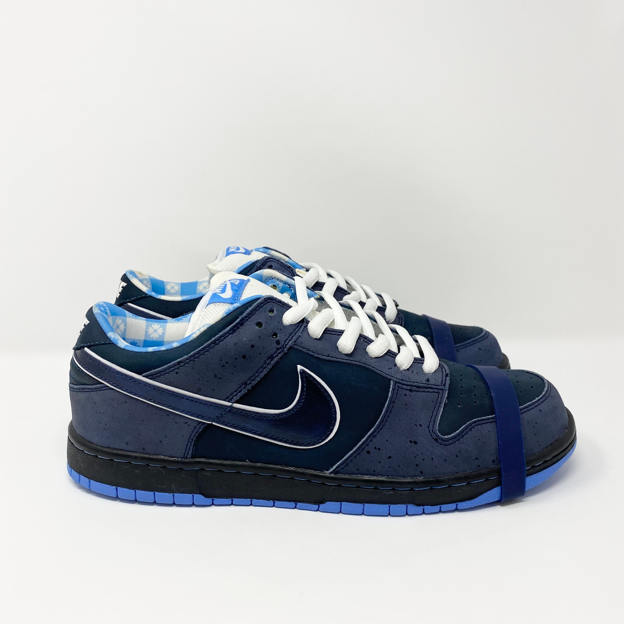 nike blue lobster dunks