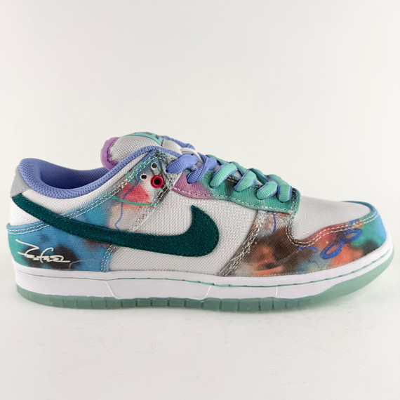 Nike Dunk Low SB Futura 'Bleached Aqua'
