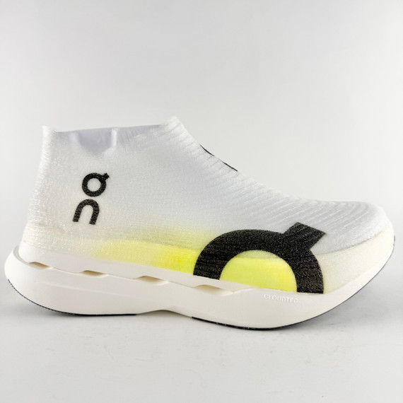 ON Cloudboom Strike LS 'White Lime'