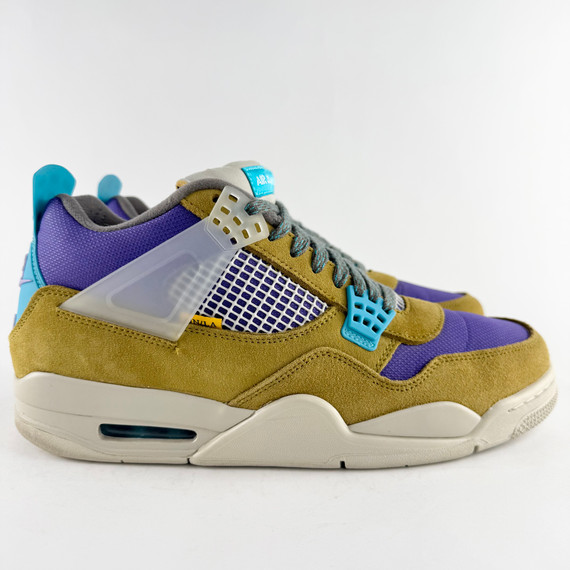 Air Jordan 4 Retro Union 'Desert Moss'*