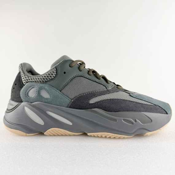 Adidas Yeezy 700 'Teal Blue'