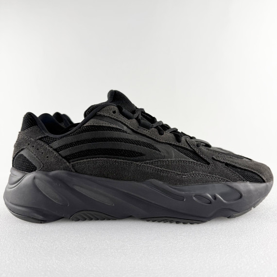 Adidas Yeezy 700 v2 'Vanta'