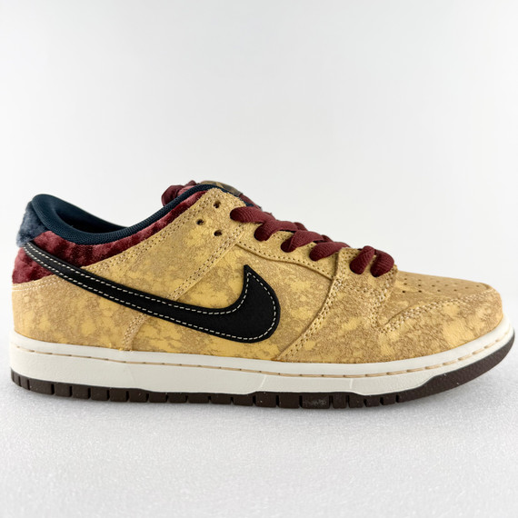 Nike Dunk Low SB 'City of Cinema'