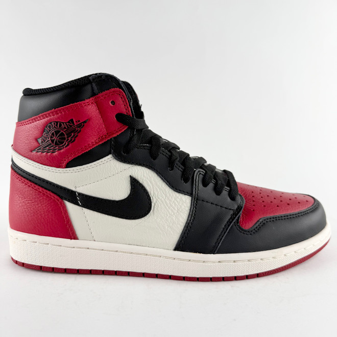 Air Jordan 1 Hi Retro 'Bred Toe'*