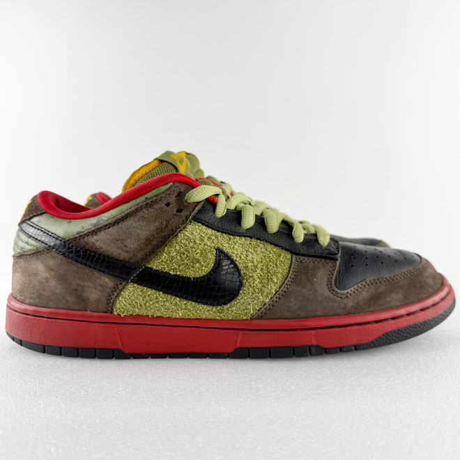 Nike Dunk Low SB Prem 'Asparagus'*