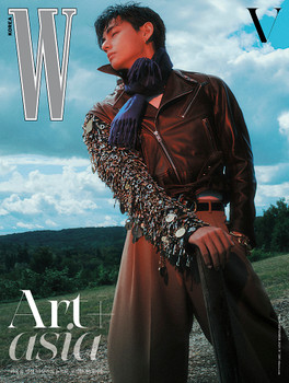 V (BTS) - 2025 [W KOREA] Vol.9 (E ver)