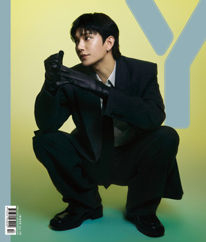 JOSHUA (SEVENTEEN) - 2025 [Y MAGAZINE] ISSUE NO. 18 (B ver)