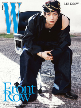 LEE KNOW (Stray Kids) - 2026 [W KOREA] Vol.11 (A ver.)