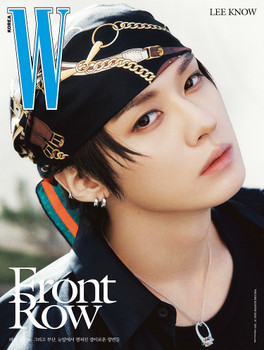 LEE KNOW (Stray Kids) - 2026 [W KOREA] Vol.11 (B ver.)