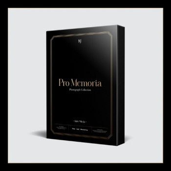 KIM MIN JU - 1st Photobook  [Pro Memoria] : Limited Edition