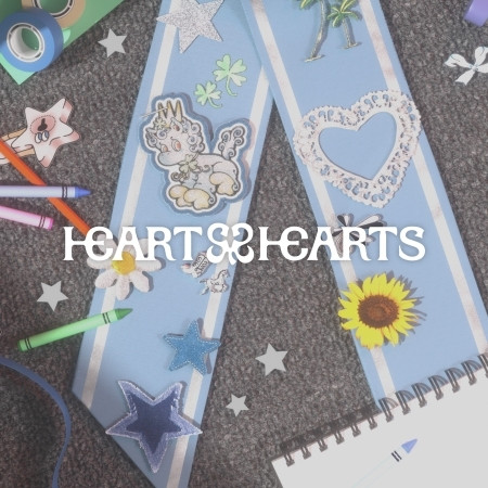 Hearts2Hearts - 1st Single [The Chase] (Photo Book Ver.) (Random ver)