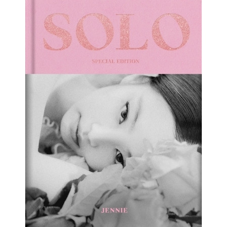 JENNIE SOLO【新品】 JENNIE [SOLO] PHOTOBOOK -SPECIAL EDITION - interAsia