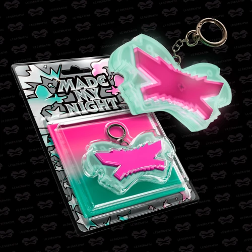 LE SSERAFIM - 2nd Single Album 'Made My Night' Glow Clicker Keychain (Pink ver.) + 2 Random Photocards + LOGO MEMO PAD (BDM)