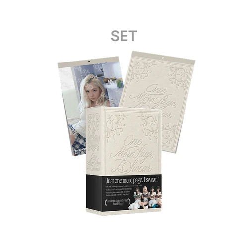 aespa - [2027 SEASON'S GREETINGS + Wall Calendar SET] + Photocard 1SET A & B + Random Removable Sticker + Random Photocard (C Ver.) 
