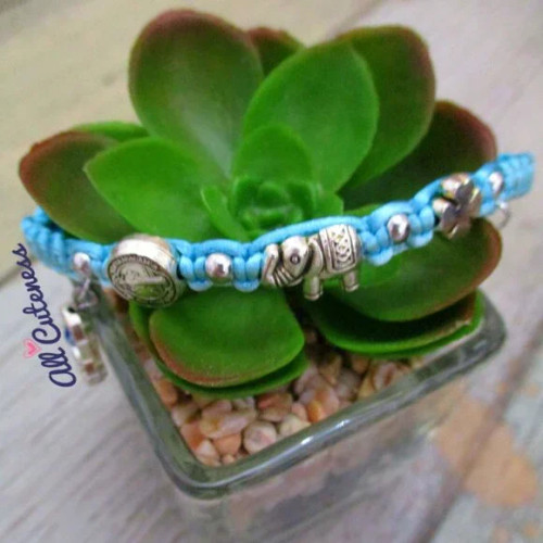 Lucky Charm Bracelet: Blue