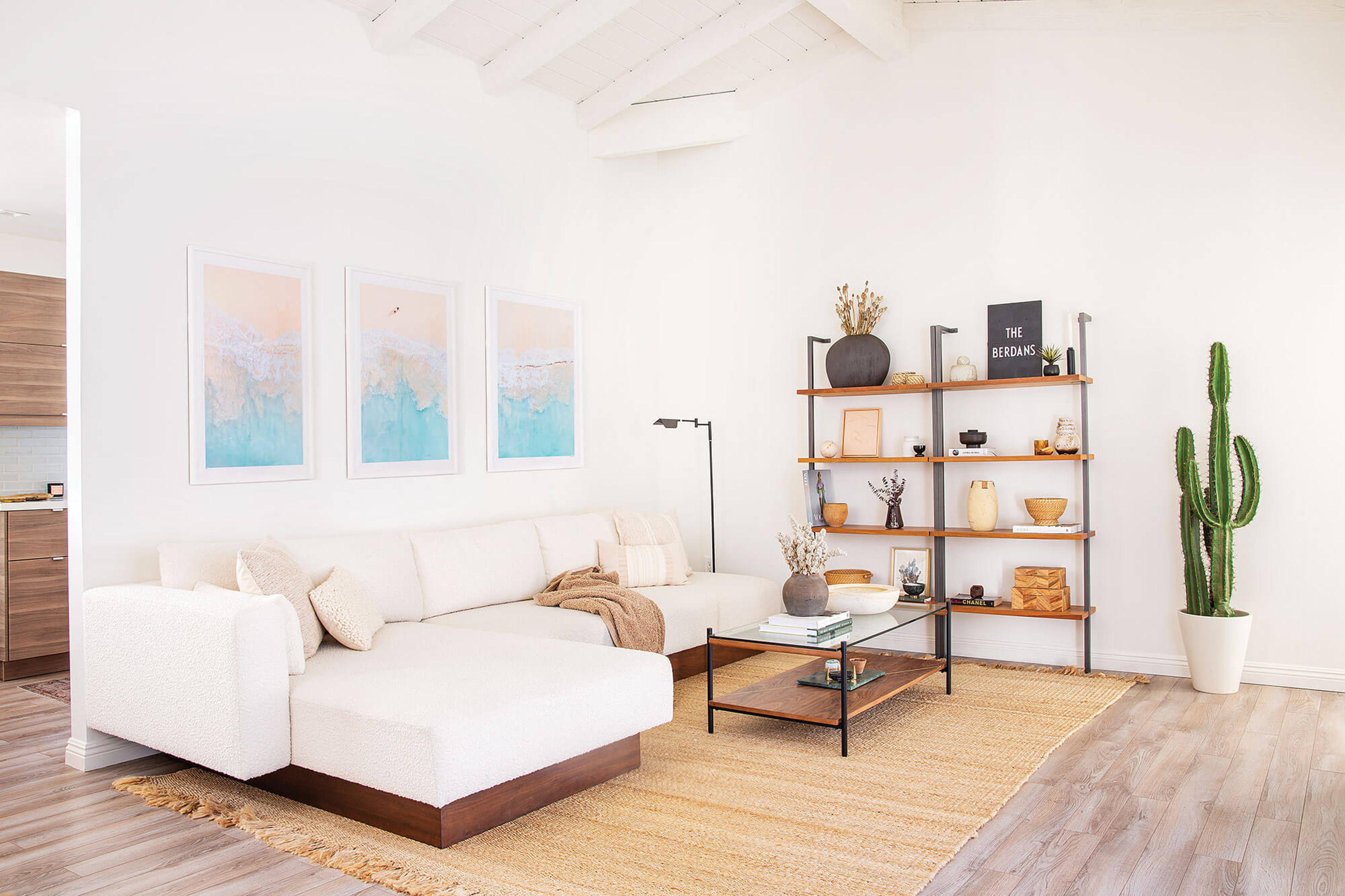 Michelle Berdan's Neutral and Natural Marina del Rey Apartment - Kardiel