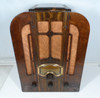Functional RCA T6-1 Tombstone radio from 1935–1936. This 6-tube vintage wood radio receives AM broadcast clearly in a handsome cabinet. Excellent working antique radio for collectors seeking authentic 1930s RCA Victor craftsmanship. Explore our nationwide selection of tube radios.