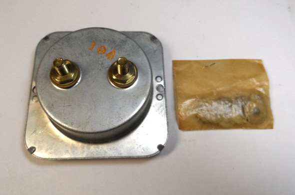 NOS in original box Multi Meter for the E.F. Johnson Viking Adventurer transmitter. New Old Stock original analog panel meter for plate and grid current monitoring. Perfect for restoring your classic 1950s Johnson Adventurer novice CW transmitter to factory condition.