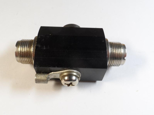 New unused Archer / Radio Shack 20-021 coaxial antenna discharge unit. Lightning surge protector for ham radio, CB & scanner antennas. 500W PEP DC-1500 MHz. Genuine NOS.