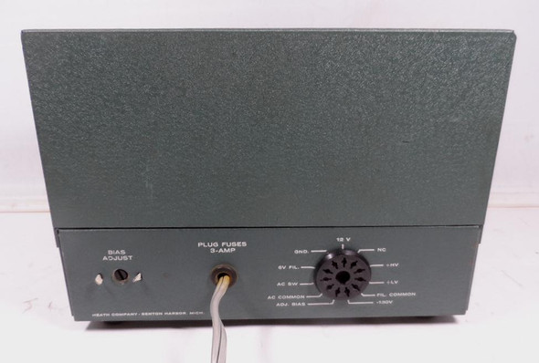 Vintage Heathkit HP-23 AC power supply with upper cabinet for standalone operation. Collector quality, provides HV/LV/Bias/Filament for SB/HW series rigs. Working after long storage. Classic ham radio PSU. Nationwide shipping available.